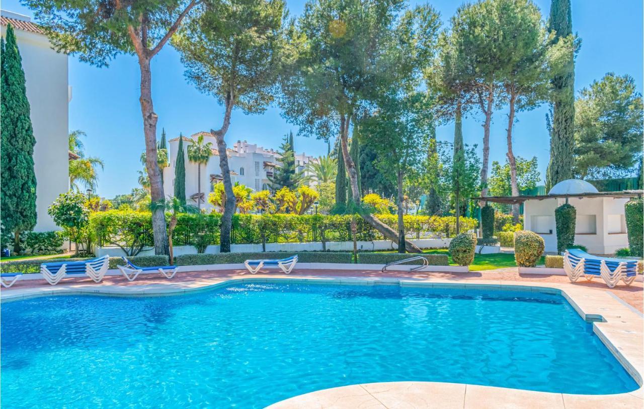 Lovely Apartment In Marbella With Kitchenette Exterior foto