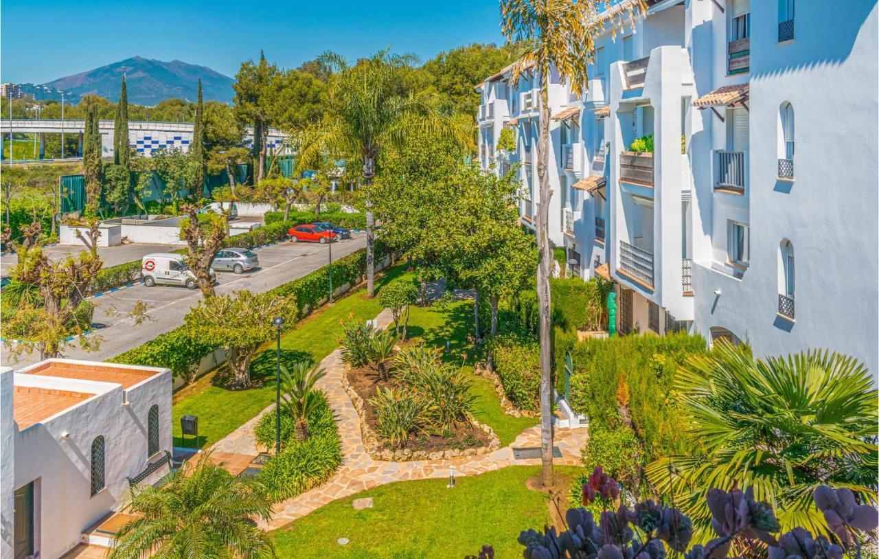 Lovely Apartment In Marbella With Kitchenette Exterior foto